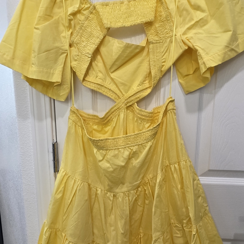 Vici Yellow Tiered Cutout Mini Dress - Picture 4 of 5